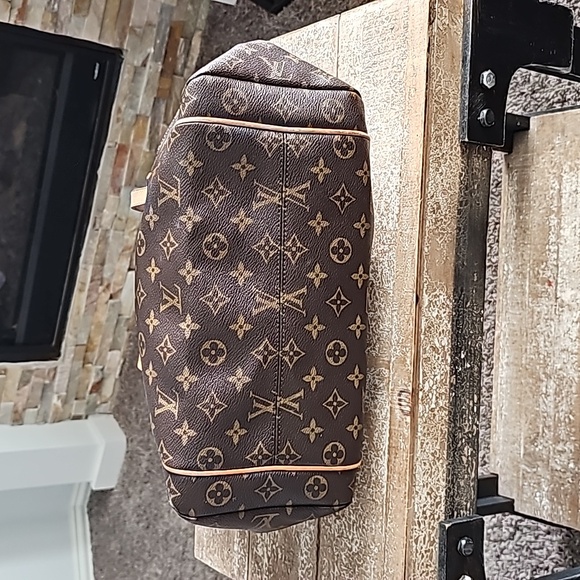 🔥1DAYSALE🔥Louis Vuitton Monogram Totally MM - Picture 6 of 17